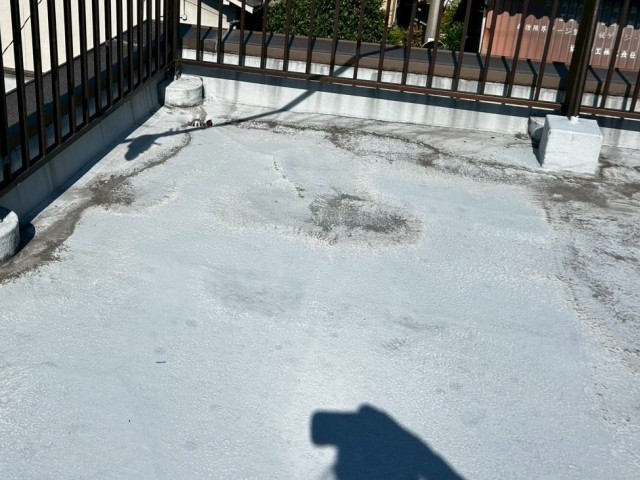 バルコニー　防水層